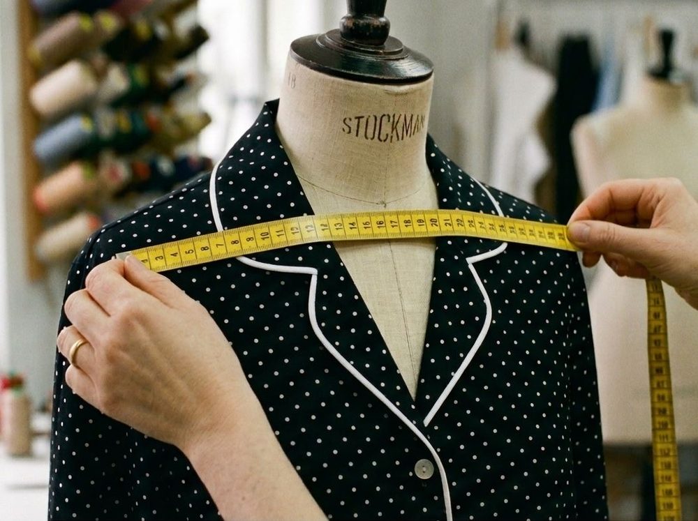 Atelier de création GilClaude — essayage